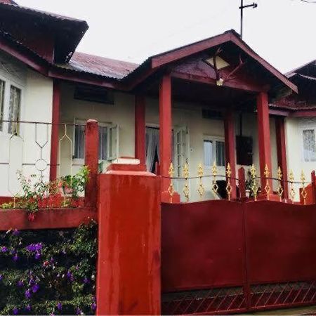 Odyssey'S Pateng Homestay, Черапунджи Екстериор снимка