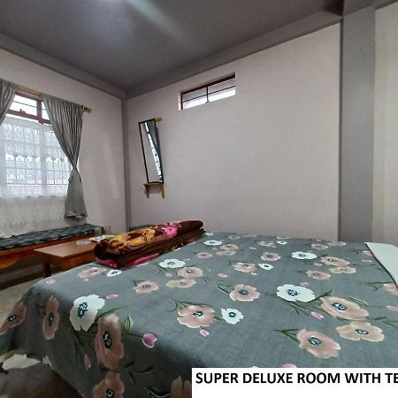 Odyssey'S Pateng Homestay, Черапунджи Екстериор снимка