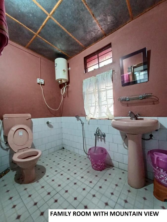 Odyssey'S Pateng Homestay, Черапунджи Екстериор снимка