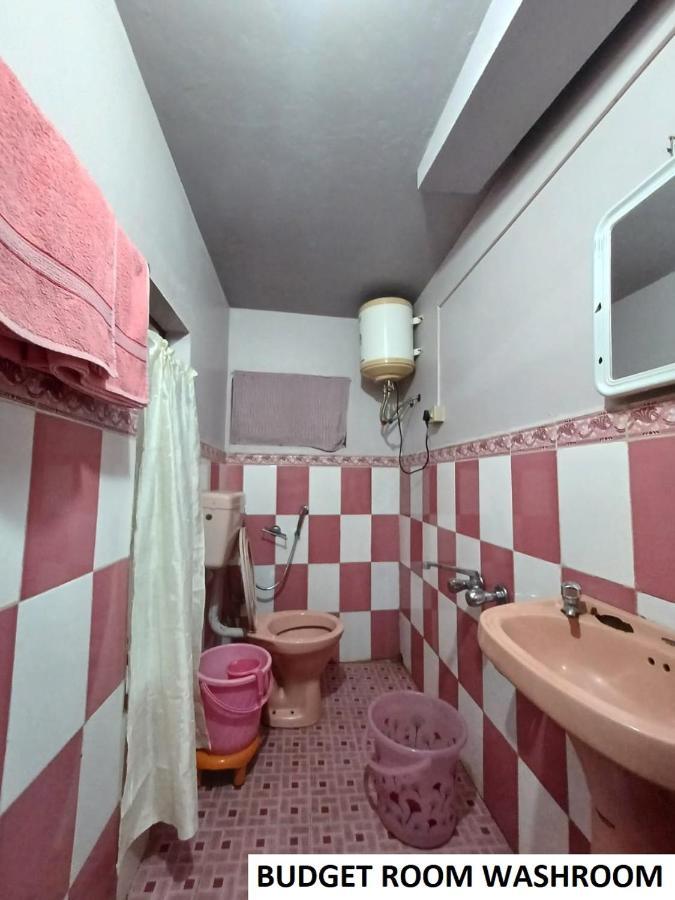 Odyssey'S Pateng Homestay, Черапунджи Екстериор снимка