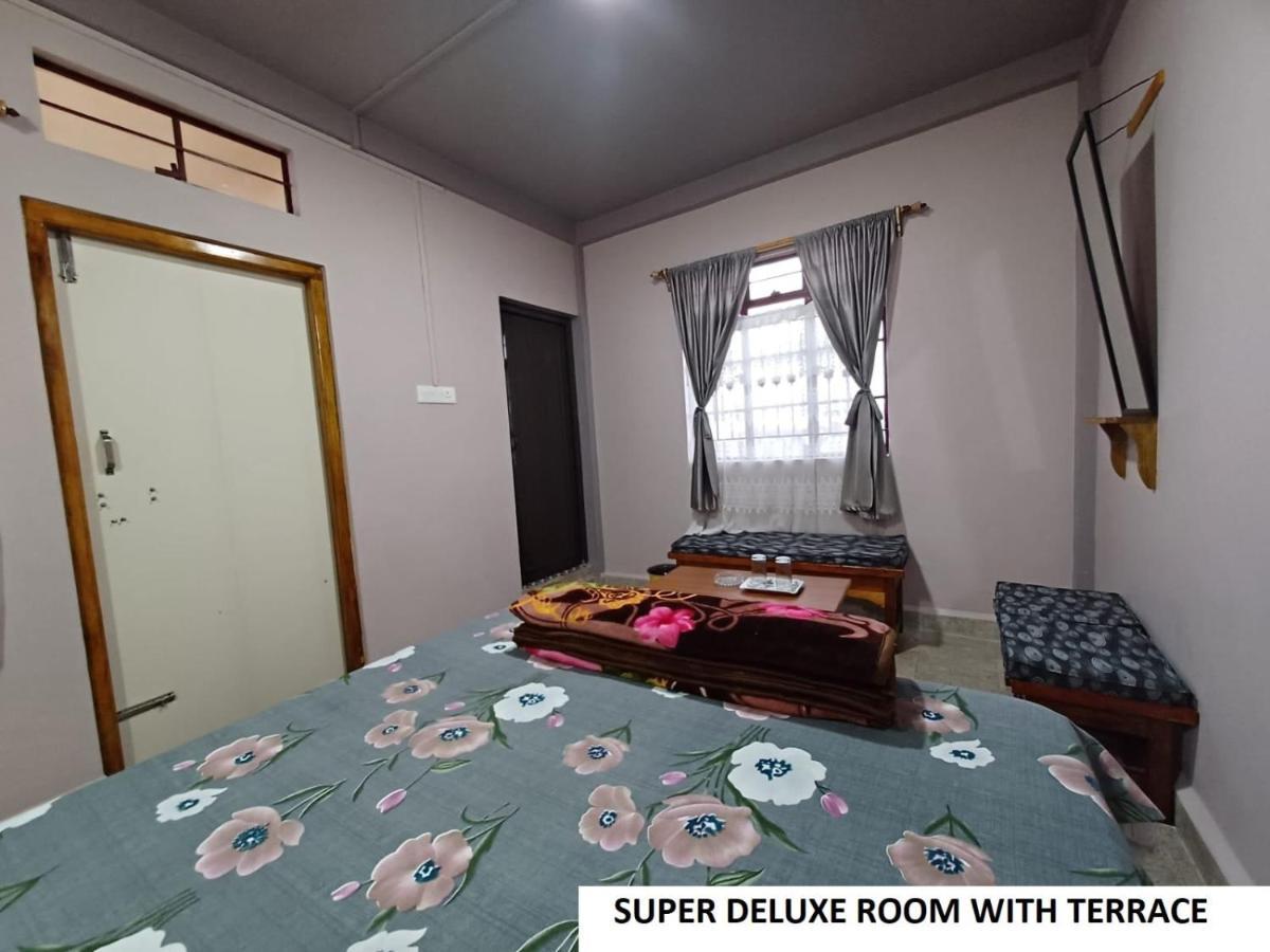 Odyssey'S Pateng Homestay, Черапунджи Екстериор снимка