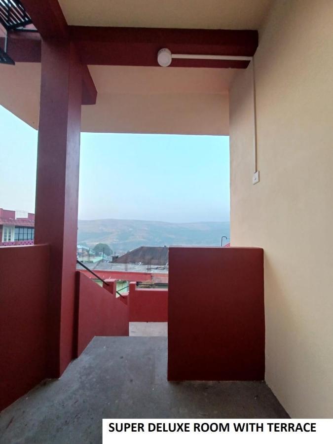 Odyssey'S Pateng Homestay, Черапунджи Екстериор снимка